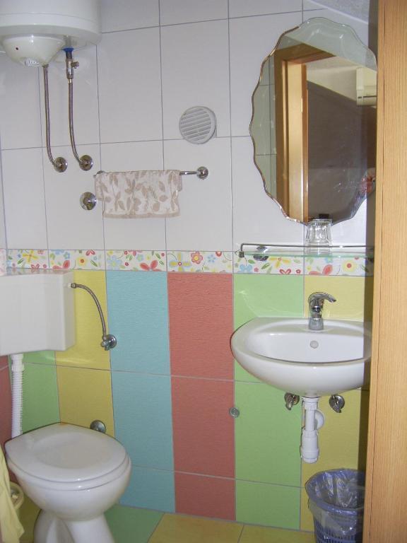 Apartments Villa More Makarska Room photo
