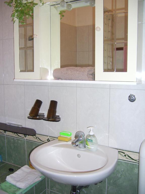 Apartments Villa More Makarska Room photo